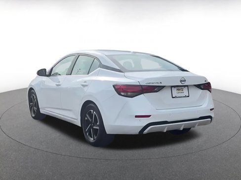 Used 2024 Nissan Sentra SV image 11