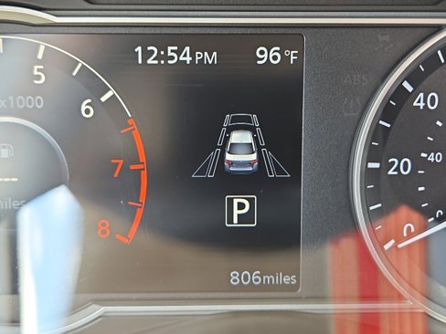 Certified 2025 Nissan Versa SR w/ Trunk Package image 25