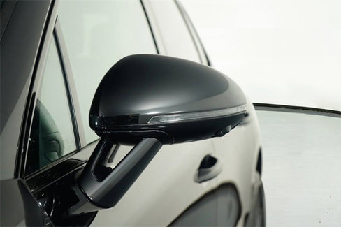 Used 2022 Porsche Macan image 27