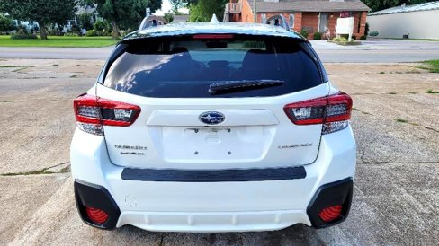 Used 2023 Subaru Crosstrek 2.0i Premium image 8
