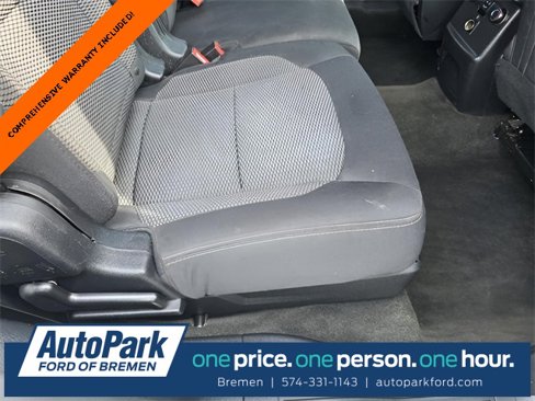 Used 2018 Ford Explorer XLT image 41