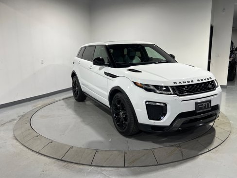 Used 2017 Land Rover Range Rover Evoque HSE Dynamic image 8