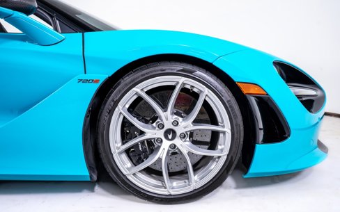 Used 2022 McLaren 720S Performance image 18
