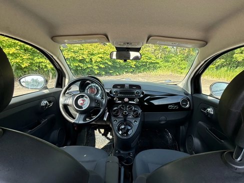 Used 2015 FIAT 500 Pop image 16
