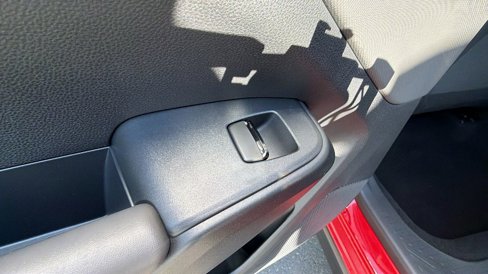 New 2025 Subaru Crosstrek 2.0i image 15