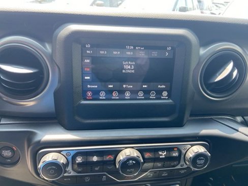 Used 2021 Jeep Wrangler Unlimited Sport image 16