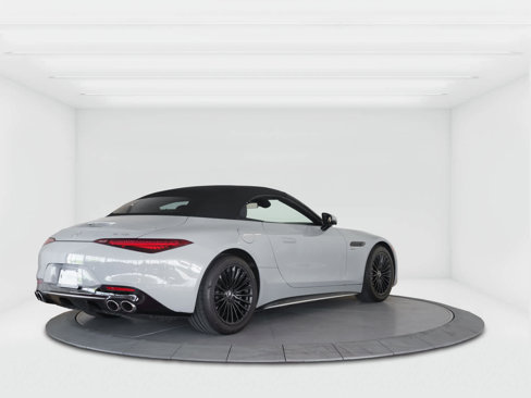 Used 2023 Mercedes-Benz SL 43 AMG image 5