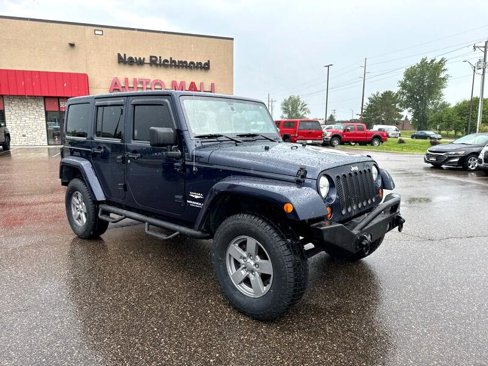 Used 2013 Jeep Wrangler Unlimited Sahara w/ Connectivity Group image 7
