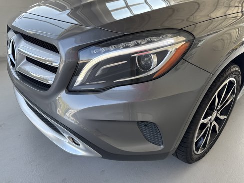 Used 2015 Mercedes-Benz GLA 250 4MATIC image 5