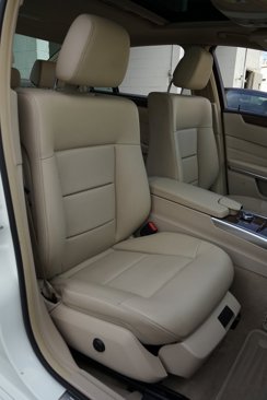 Used 2016 Mercedes-Benz E 350 Sedan image 4
