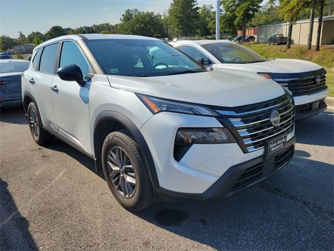 Certified 2024 Nissan Rogue S image 1