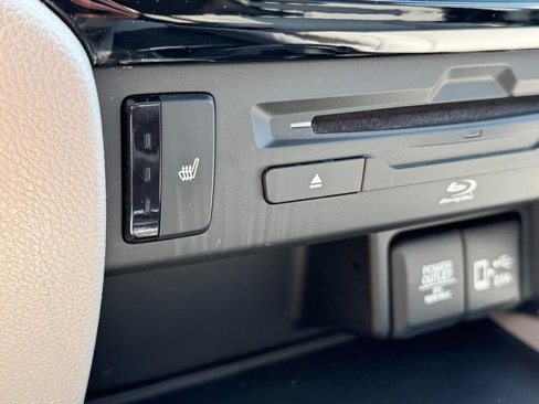 Used 2019 Honda Pilot Touring image 22