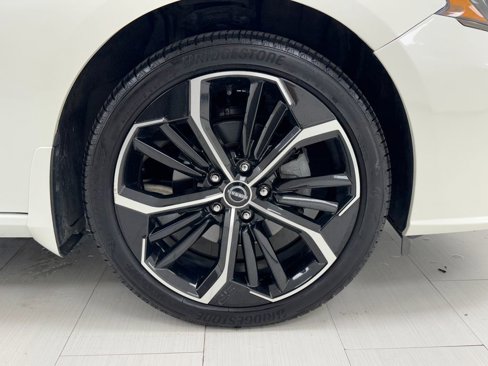 Used 2023 Nissan Altima 2.5 SR image 42