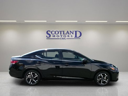 Used 2024 Nissan Sentra SV image 5