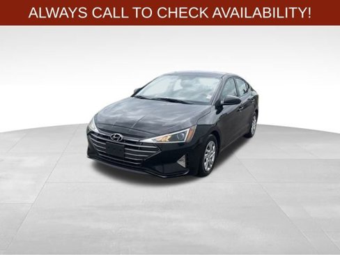 Used 2020 Hyundai Elantra SE image 3