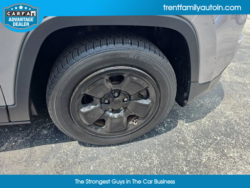 Used 2014 Jeep Cherokee Sport image 39