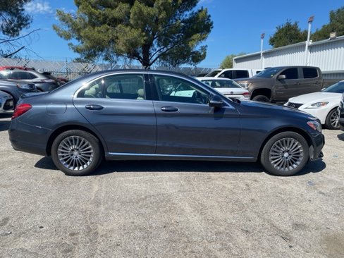 Used 2015 Mercedes-Benz C 300 4MATIC Sedan image 4