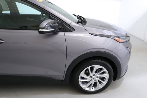 Used 2023 Chevrolet Bolt EUV LT w/ Comfort Package image 10