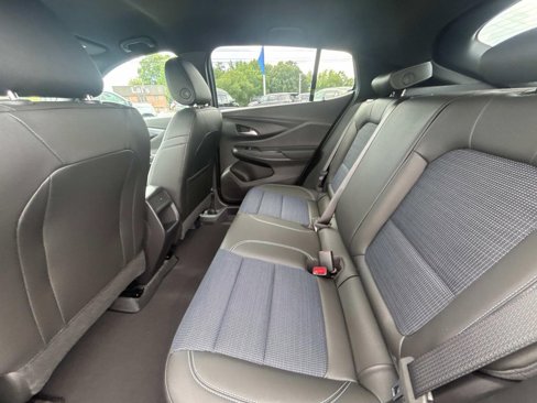 New 2025 Buick Envista Preferred w/ Convenience I Package image 13