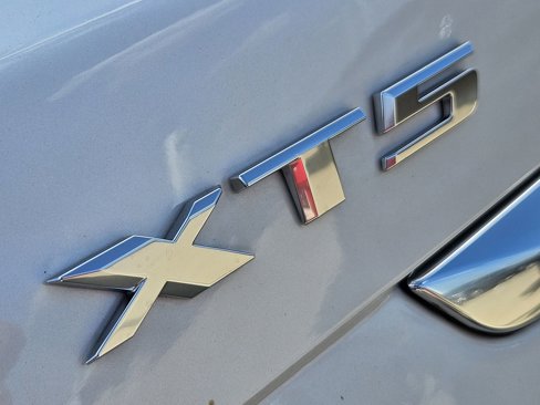 New 2025 Cadillac XT5 Sportv image 11