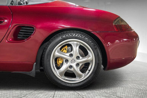 Used 1999 Porsche Boxster image 24
