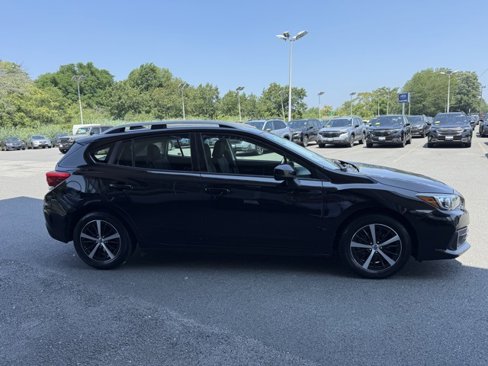 Used 2022 Subaru Impreza 2.0i Premium image 6