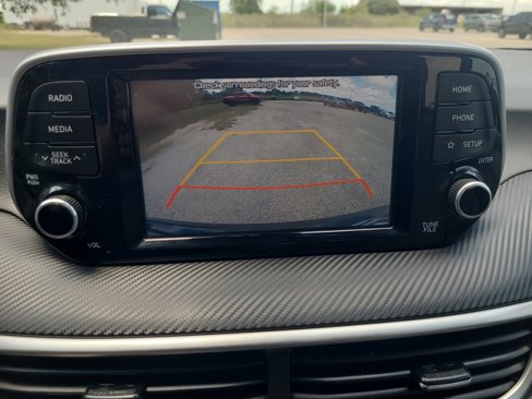 Used 2021 Hyundai Tucson SE image 15