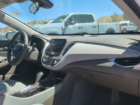 Used 2019 Chevrolet Malibu LT image 13
