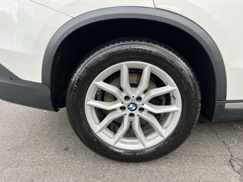 Used 2021 BMW X5 xDrive40i w/ Convenience Package image 10