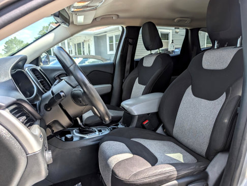 Used 2014 Jeep Cherokee Latitude image 18
