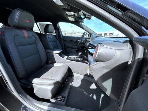 New 2025 Chevrolet Trax RS w/ Driver Confidence Package image 15