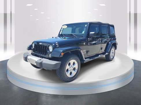 Used 2015 Jeep Wrangler Unlimited Sahara w/ Dual Top Group image 3
