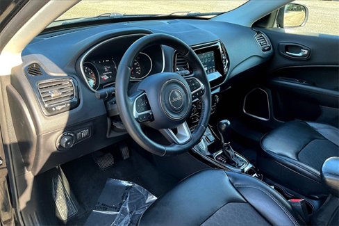 Used 2019 Jeep Compass Altitude image 17