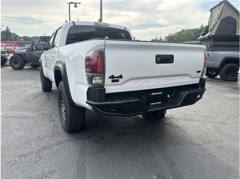 Used 2023 Toyota Tacoma 4x4 Double Cab image 7