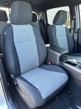 Used 2022 Toyota Tacoma TRD Off-Road image 43