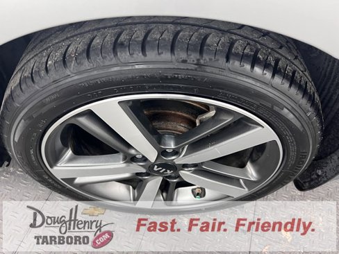 Used 2018 Kia Forte EX image 22
