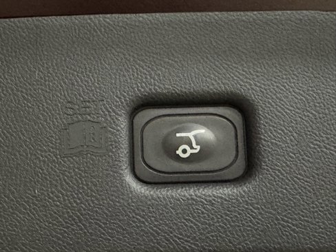 Used 2022 Lincoln Nautilus Reserve image 35