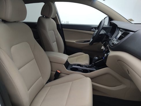 Used 2016 Hyundai Tucson SE w/ Option Group 02 image 21