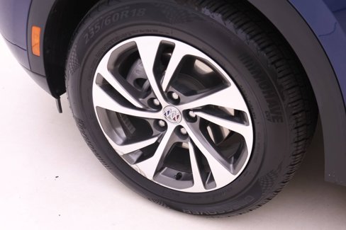 Used 2023 Buick Envision Essence image 15