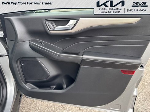 Used 2022 Ford Escape SEL image 28