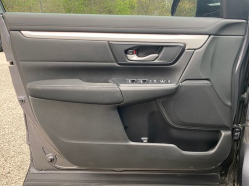 Used 2019 Honda CR-V LX image 13