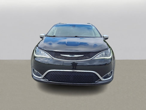 Used 2020 Chrysler Pacifica Limited image 3