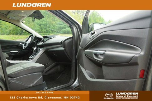 Used 2016 Ford Escape SE w/ Equipment Group 201A image 22