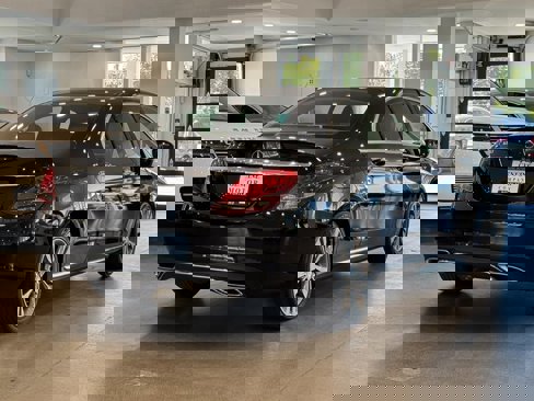 Used 2016 Mercedes-Benz C 300 Sedan image 6