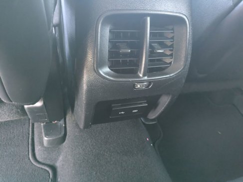 Used 2020 Jeep Cherokee Latitude Plus image 30