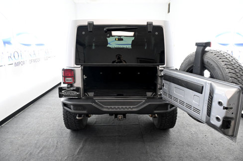 Used 2018 Jeep Wrangler Unlimited Sport image 38