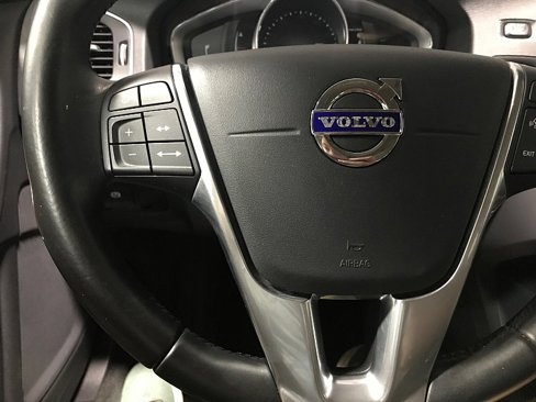 Used 2016 Volvo S60 T5 Inscription Platinum image 24