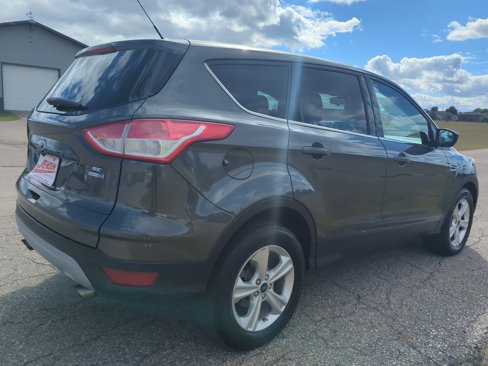 Used 2015 Ford Escape SE image 10