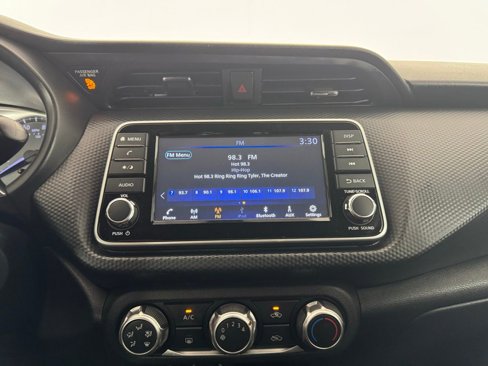 Used 2022 Nissan Kicks S image 21
