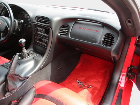 Used 2000 Chevrolet Corvette Convertible w/ Memory Pkg image 13